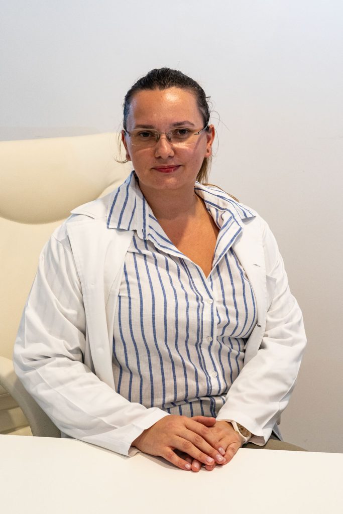 Dr. Lazar Elena Eugenia